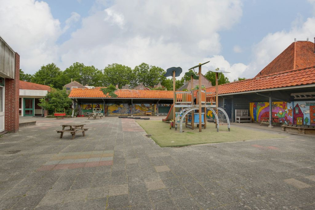 Buitenplein van locatie De Pierewiet in Enkhuizen