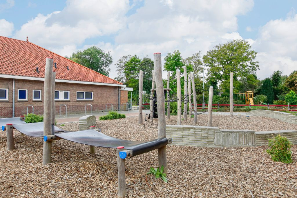 speeltuin van locatie De Kikkerhoek in De Weere